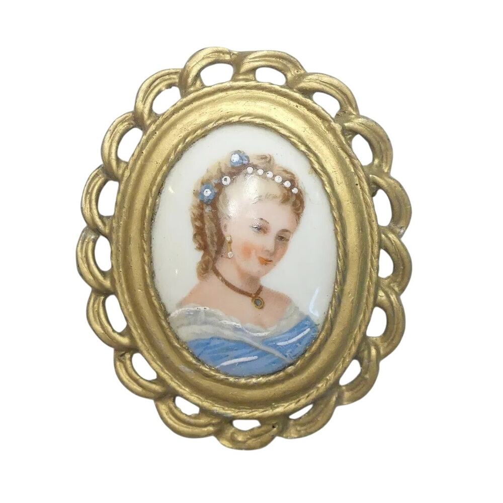 Vintage Signed Limoges France Porcelain Brooch- Painted Cameo